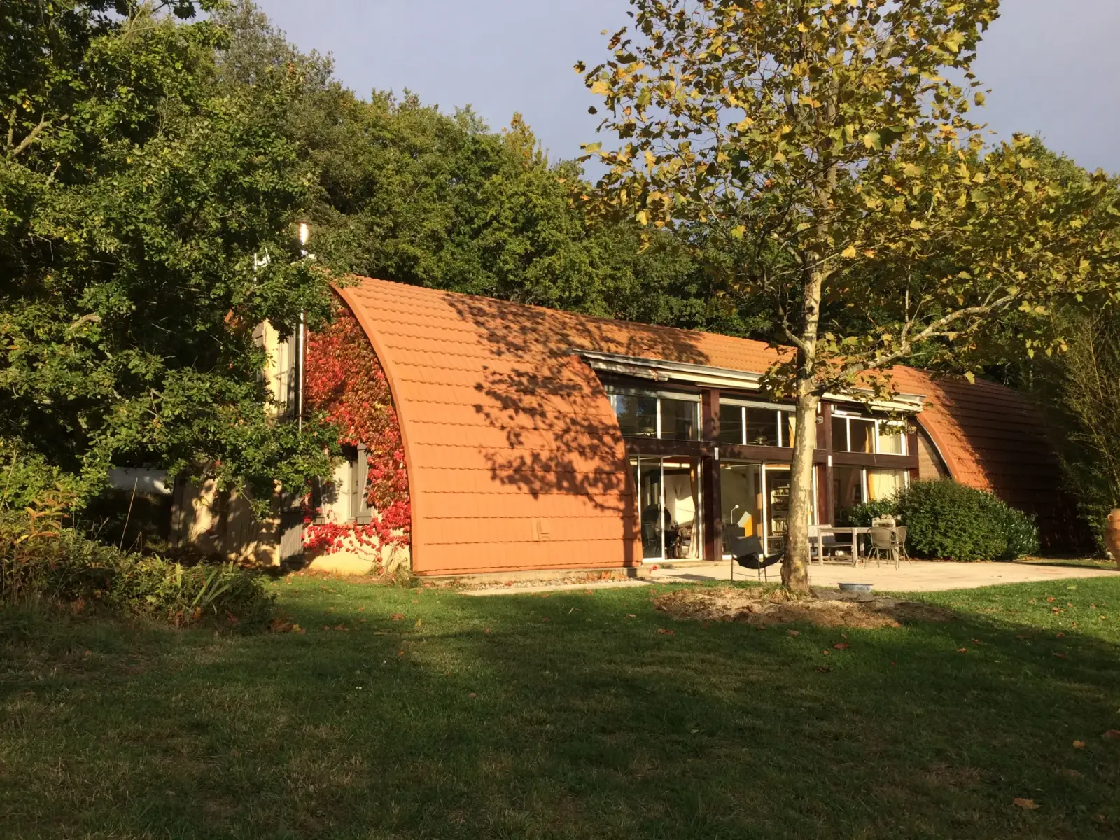 Maison individuelle moderne en France, financement prêt immobilier