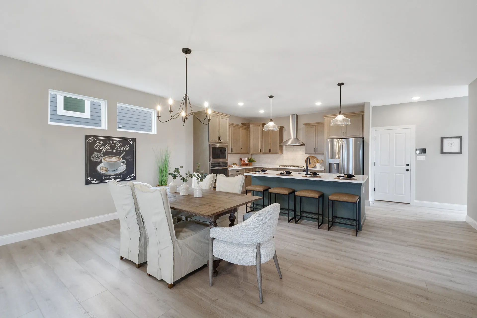 Rénover sa Cuisine : Guide Complet Budget et Matériaux 2026